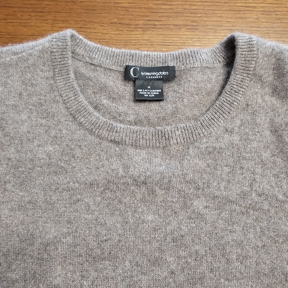 C by Bloomindale's 2 Ply 100% Cashmere Sweater Medium - Picture 5 of 9